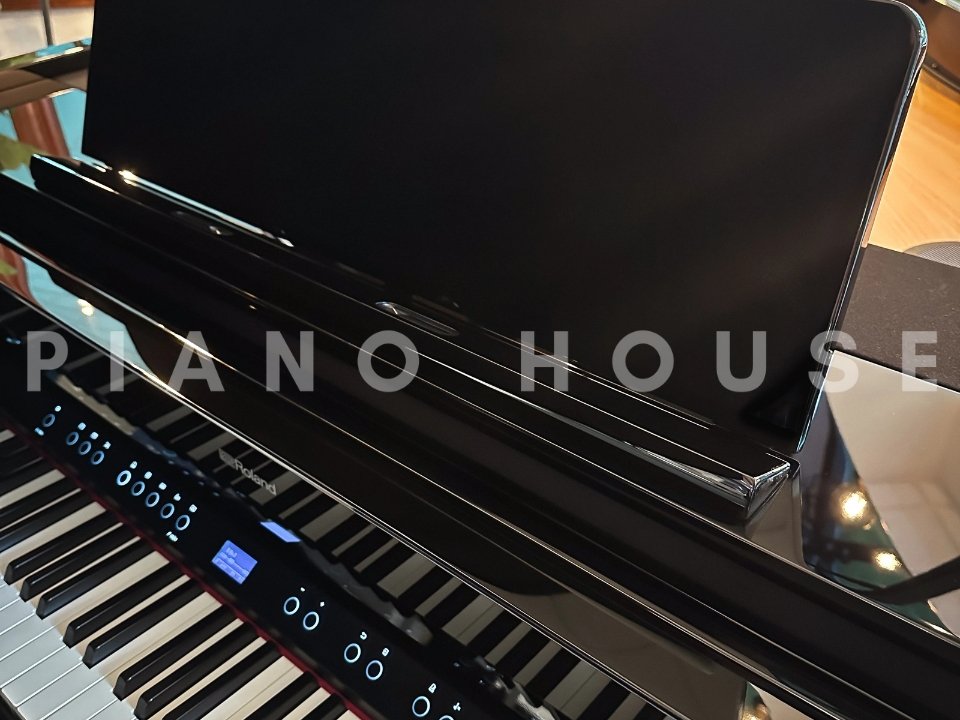 Cận cảnh ROLAND GP-9 PE (USED) tại Piano House